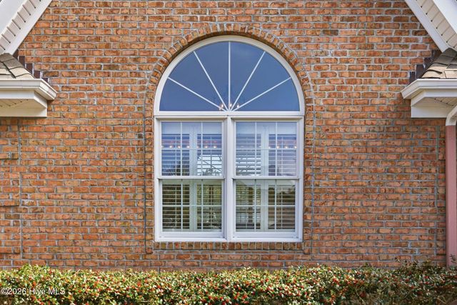 307 Jarret Bay Court SE, Bolivia, NC 28422