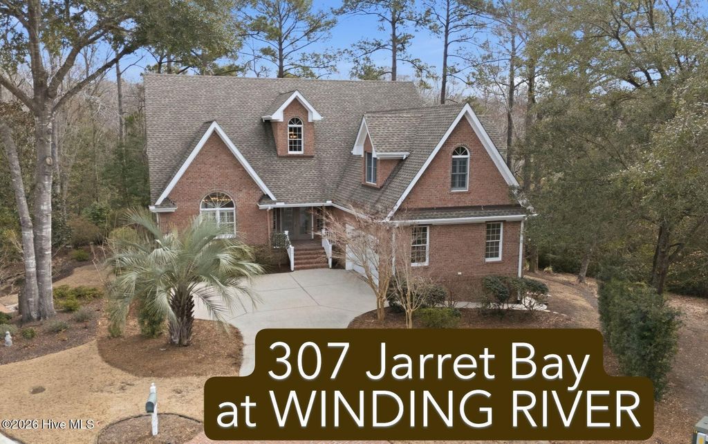 307 Jarret Bay Court SE, Bolivia, NC 28422