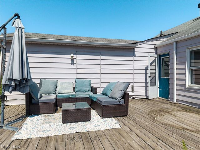 15806 Eleanore Drive, Cleveland, OH 44135