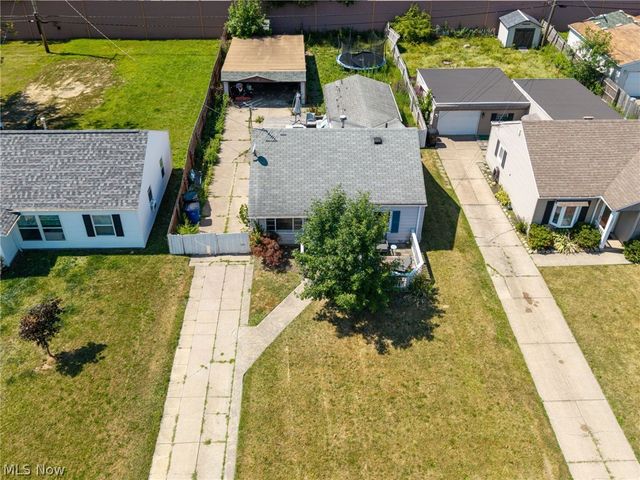 15806 Eleanore Drive, Cleveland, OH 44135