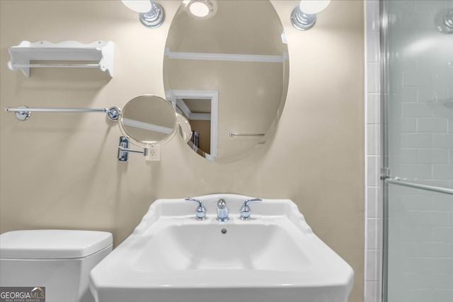 661 E Walton Street, Madison, GA 30650