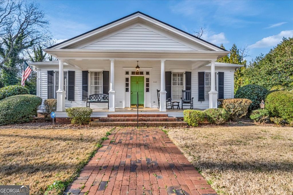 661 E Walton Street, Madison, GA 30650