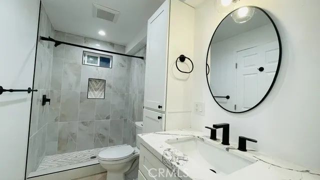4152 N Business Street 5, Long Beach, CA 90807