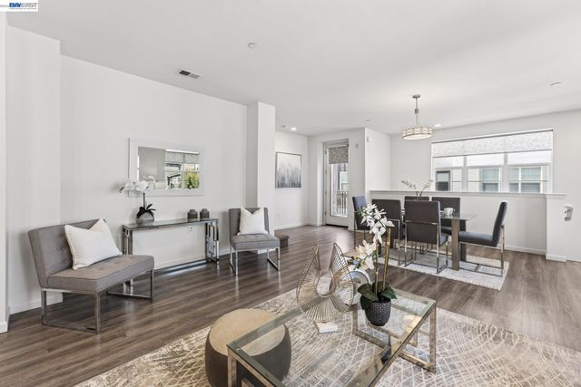 3986 Pino Grande Rd, Dublin, CA 94568