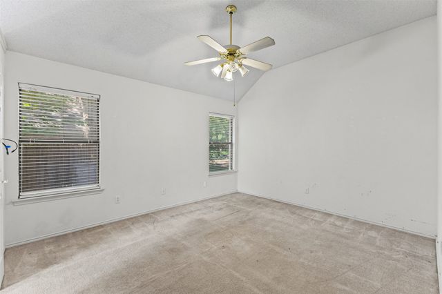664 Parkridge Boulevard, Burleson, TX 76028
