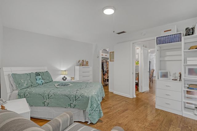 245 Main Boulevard B, Boynton Beach, FL 33435