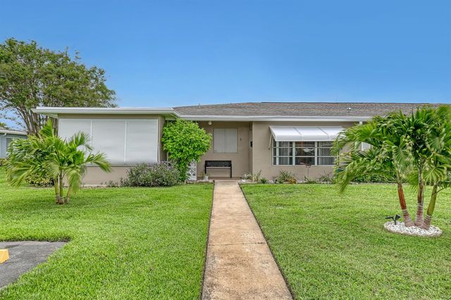 245 Main Boulevard B, Boynton Beach, FL 33435