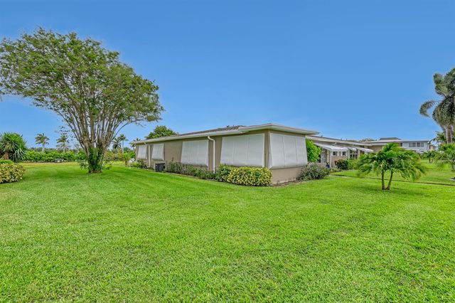 245 Main Boulevard B, Boynton Beach, FL 33435
