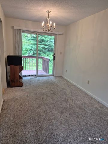 604 Whetstone Mills 604, Killingly, CT 06241