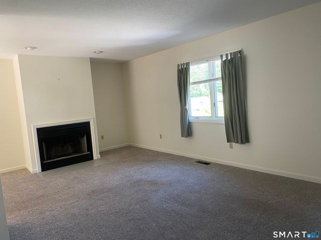 604 Whetstone Mills 604, Killingly, CT 06241