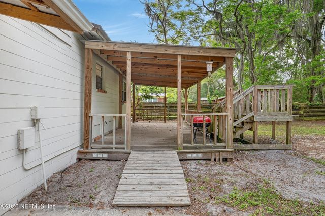 3211 BLAIR Drive, Palatka, FL 32177