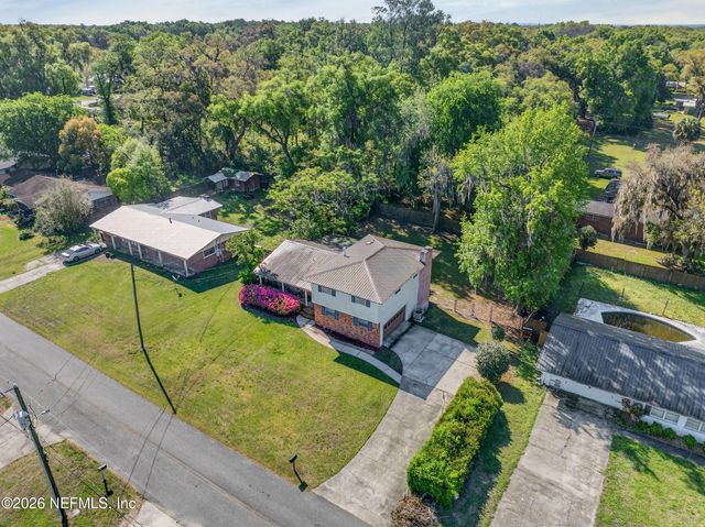3211 BLAIR Drive, Palatka, FL 32177