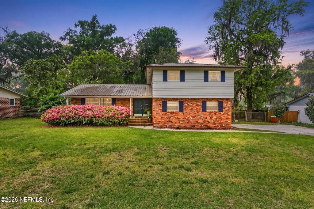 3211 BLAIR Drive, Palatka, FL 32177