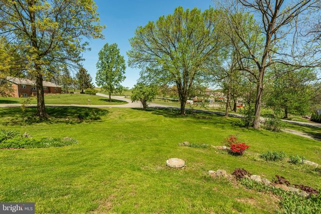 6 CAMELIA LANE, Holtwood, PA 17532