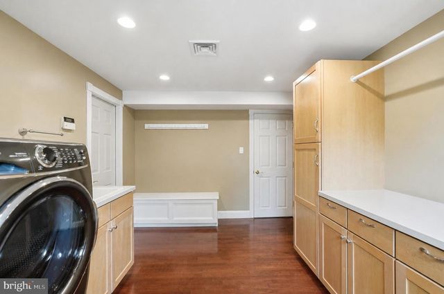 1002 TANNERIE RUN RD, Ambler, PA 19002