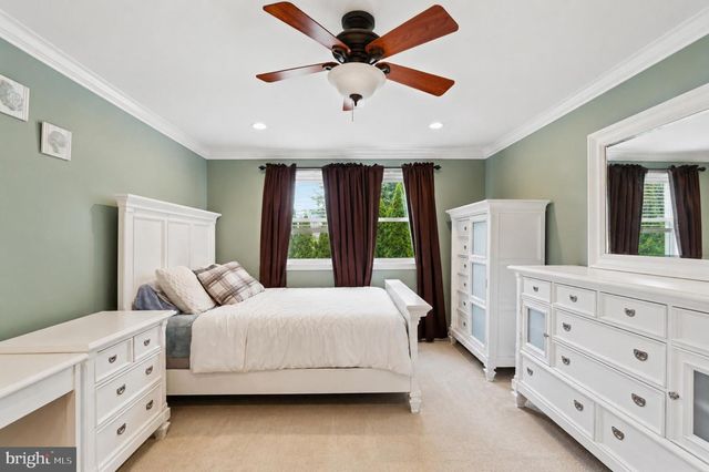 1002 TANNERIE RUN RD, Ambler, PA 19002