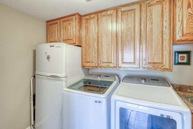 301 Princess LN, Sunrise Beach, TX 78643