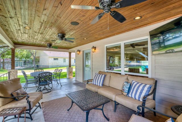 301 Princess LN, Sunrise Beach, TX 78643