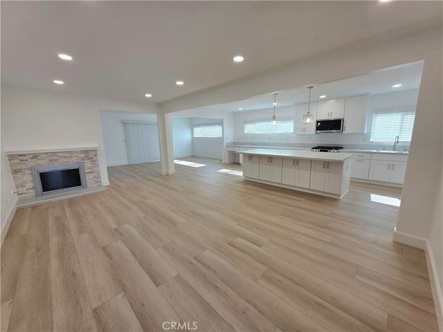 1870 W 180th Street, Torrance, CA 90504