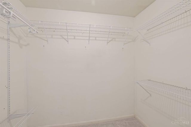 8488 Holiday Hills Drive, Cincinnati, OH 45255