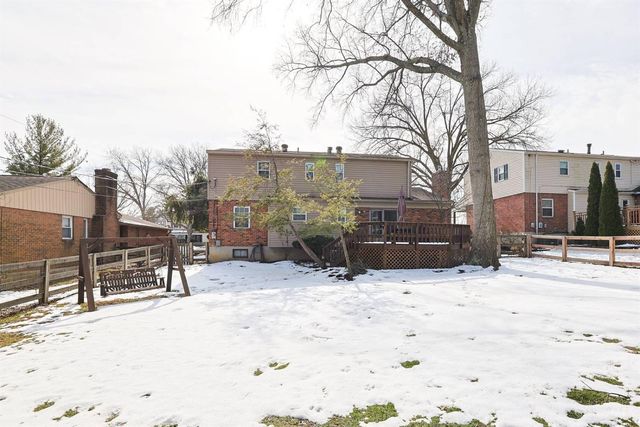 8488 Holiday Hills Drive, Cincinnati, OH 45255