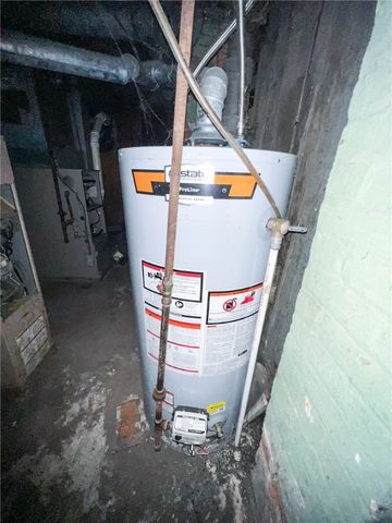 365 Glenwood Avenue, Rochester, NY 14613