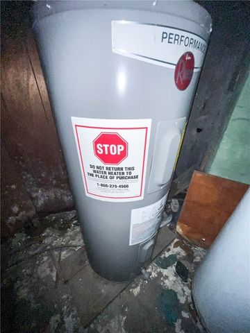 365 Glenwood Avenue, Rochester, NY 14613