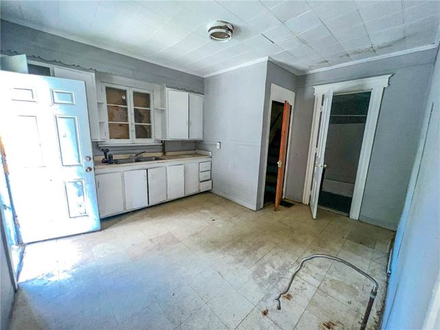 365 Glenwood Avenue, Rochester, NY 14613