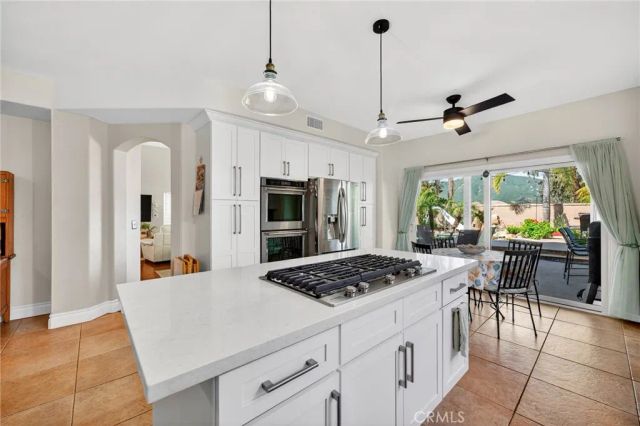 43399 Calle Nacido, Temecula, CA 92592