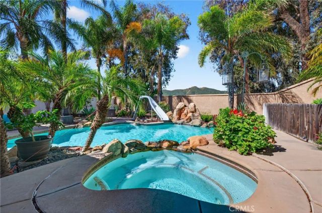 43399 Calle Nacido, Temecula, CA 92592