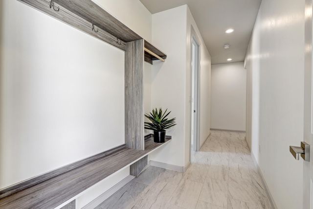 505 12th Avenue SE, Albuquerque, NM 87124