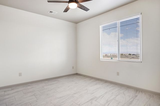 505 12th Avenue SE, Albuquerque, NM 87124