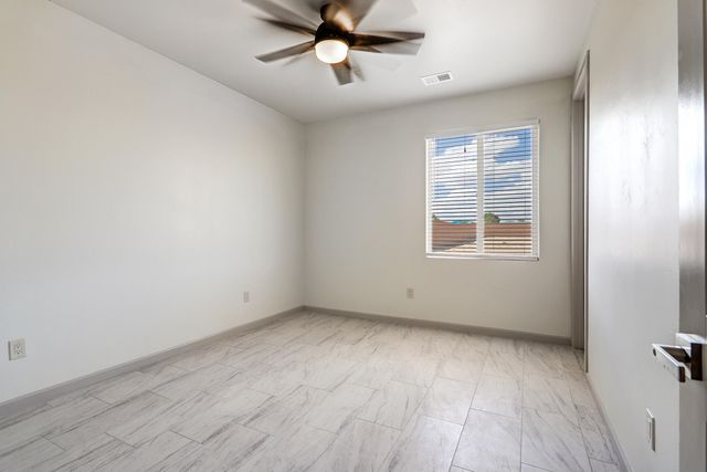 505 12th Avenue SE, Albuquerque, NM 87124