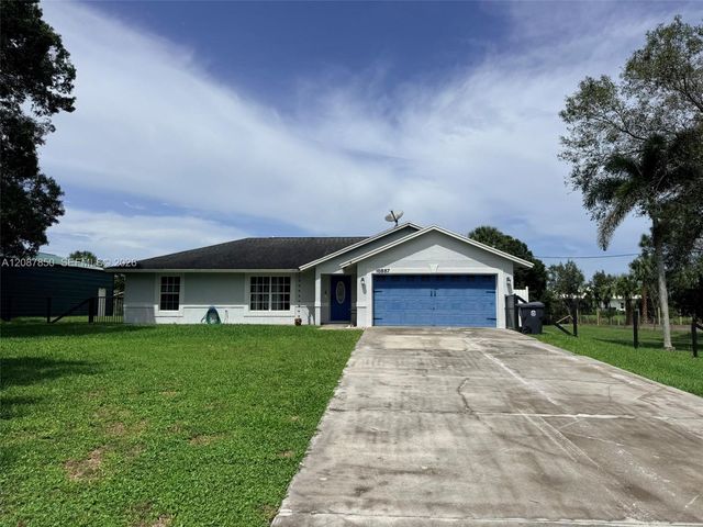 18887 N 42nd Road N, Loxahatchee, FL 33470