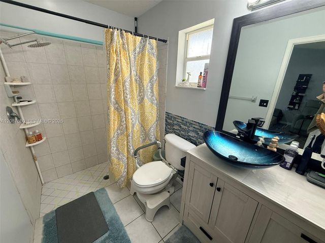 18887 N 42nd Road N, Loxahatchee, FL 33470