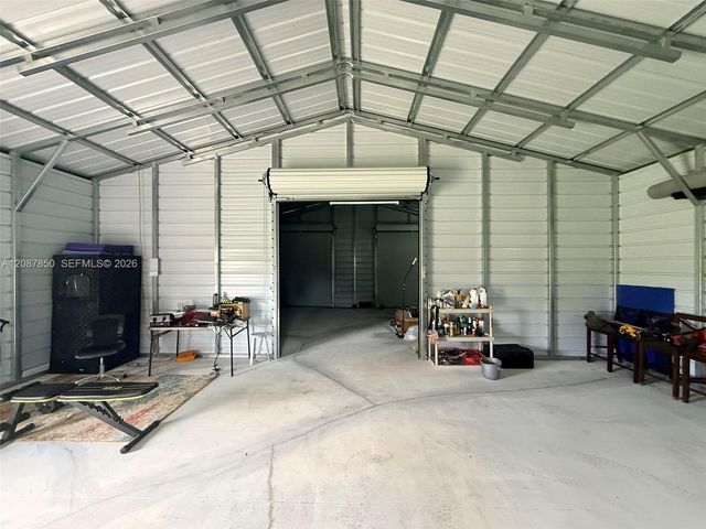 18887 N 42nd Road N, Loxahatchee, FL 33470
