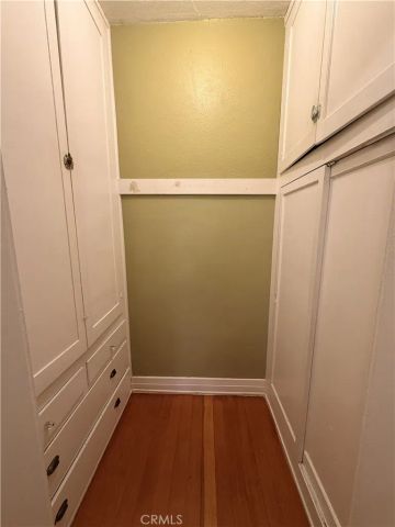 2121 James M Wood 412, Los Angeles, CA 90006