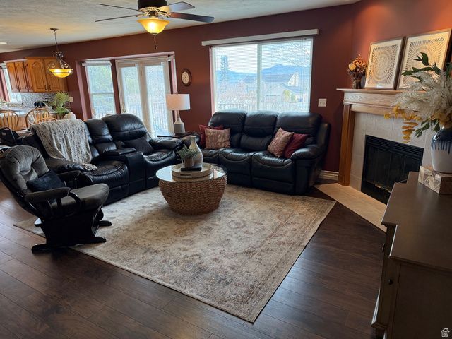 7125 S CASE MOUNTAIN CV, West Jordan, UT 84081