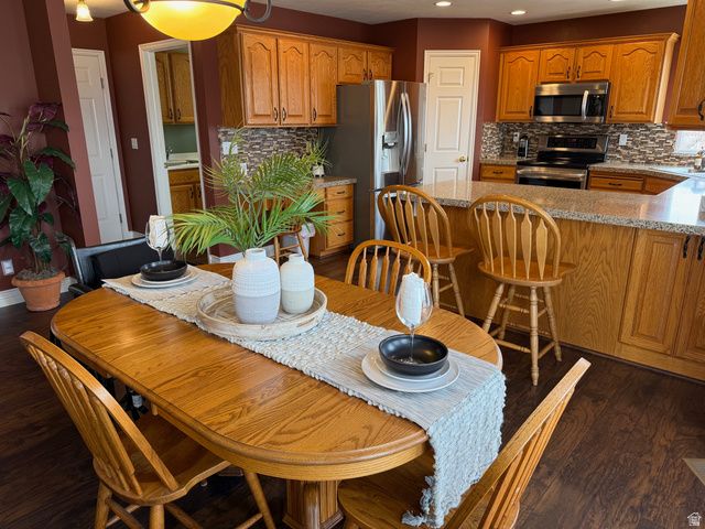 7125 S CASE MOUNTAIN CV, West Jordan, UT 84081