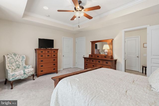 175 PIPERS INN DR, Fountainville, PA 18923