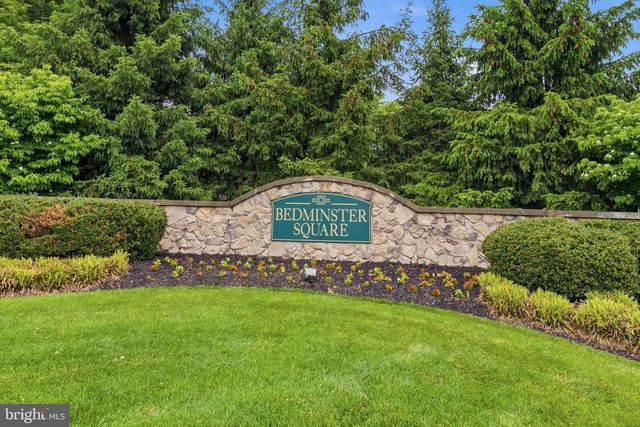 175 PIPERS INN DR, Fountainville, PA 18923