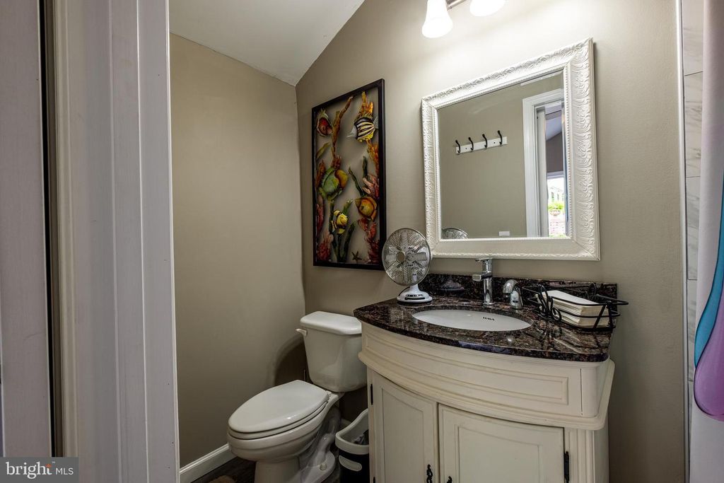 Image 50 of property listing at 2905-B CHESTNUT DR, Waldorf, MD 20603