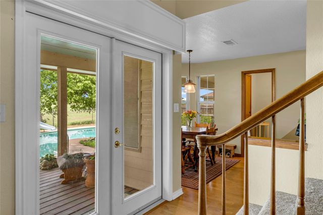 264 Turkey Run, Meadowlakes, TX 78654