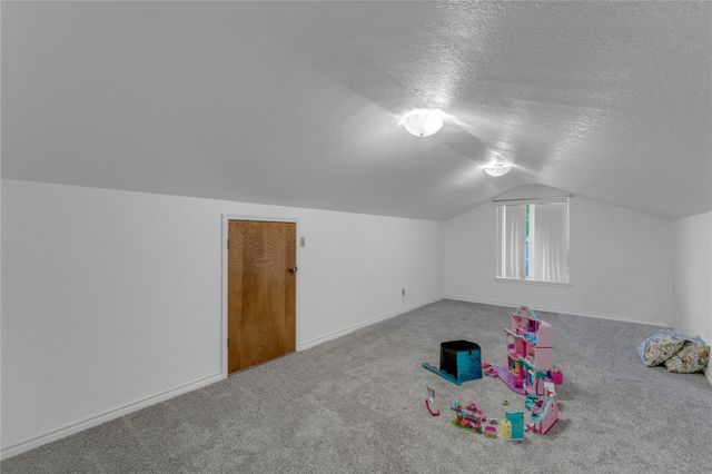 264 Turkey Run, Meadowlakes, TX 78654