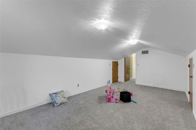 264 Turkey Run, Meadowlakes, TX 78654