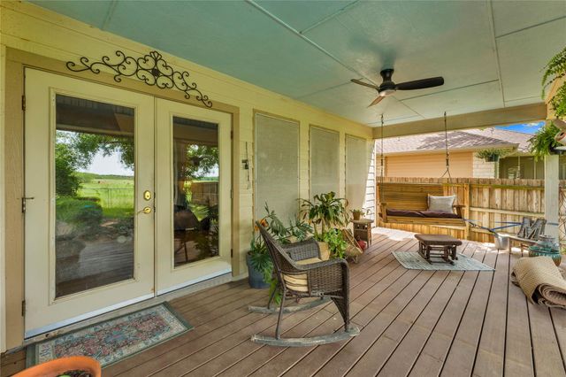 264 Turkey Run, Meadowlakes, TX 78654