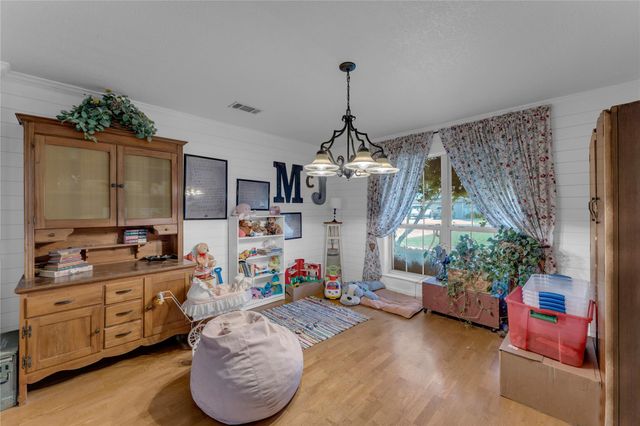264 Turkey Run, Meadowlakes, TX 78654