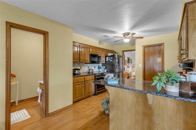 264 Turkey Run, Meadowlakes, TX 78654