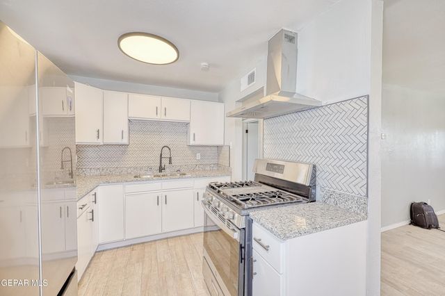 223 KELVIN Avenue, El Paso, TX 79915