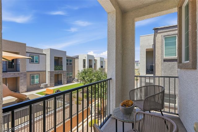 6155 Garden Oasis Street, Las Vegas, NV 89148